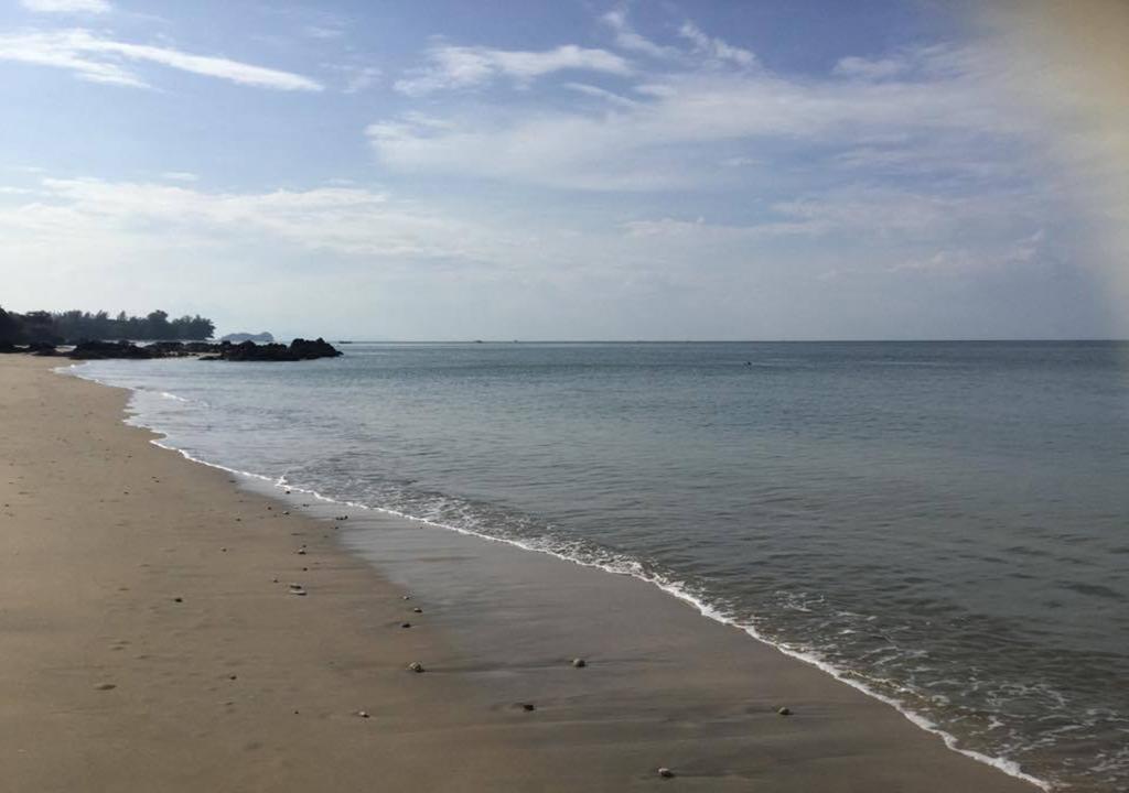 Sun Smile Beach Koh Jum Hotel Exterior foto