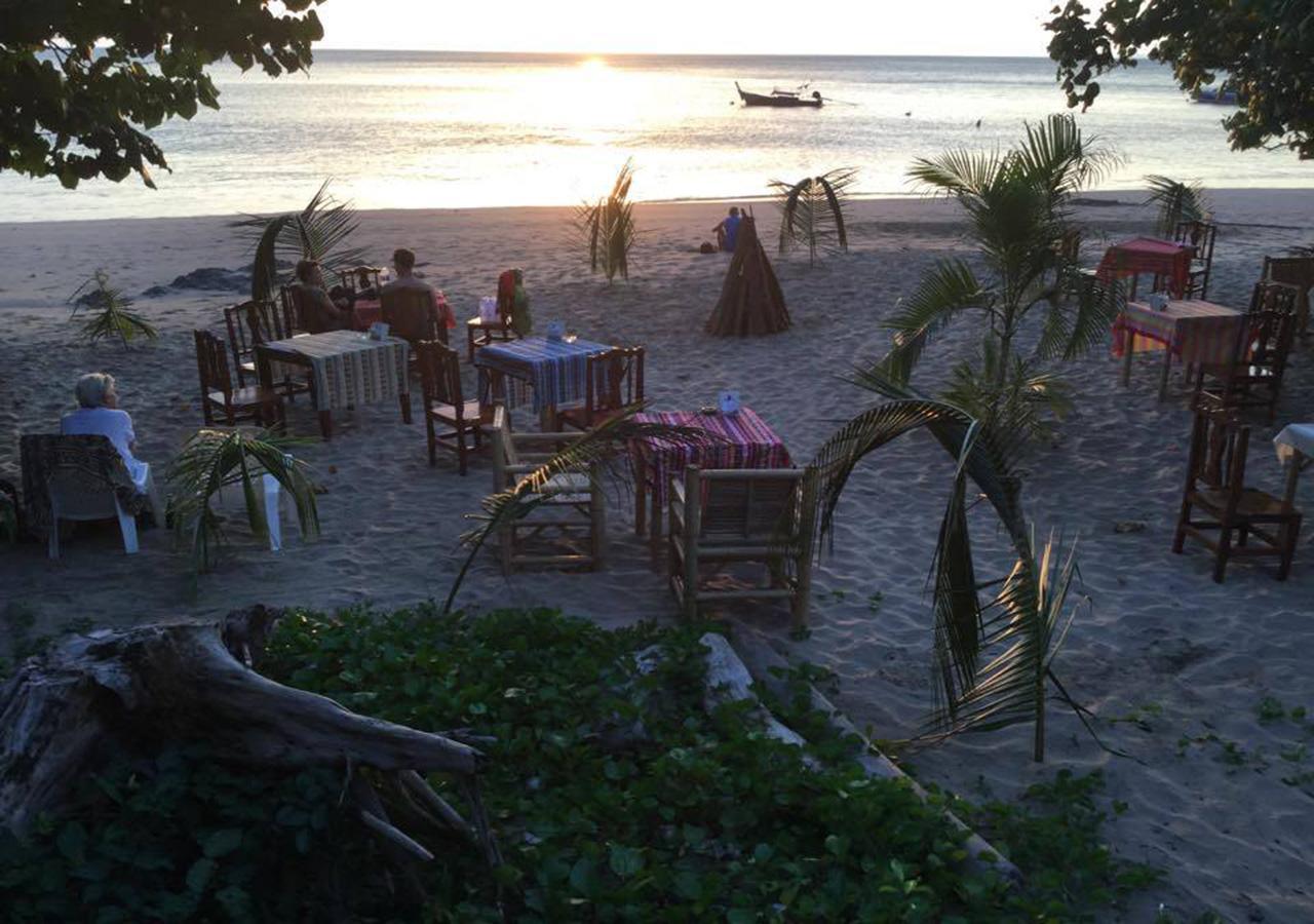 Sun Smile Beach Koh Jum Hotel Exterior foto